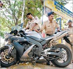 John the bike hat crashed