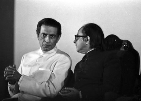 Satyajit Ray with Gujral in 1975