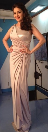 New-Stylish-Madhuri-Dixit-in-Designer-Dresses-Collection-2013-For-Womens-10