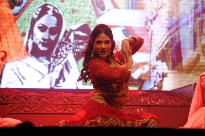 A scene from Kennedy Bridge