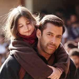 b2ap3_thumbnail_355624-bajrangi-harshali-salman