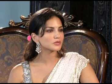 Sunny Leone 3